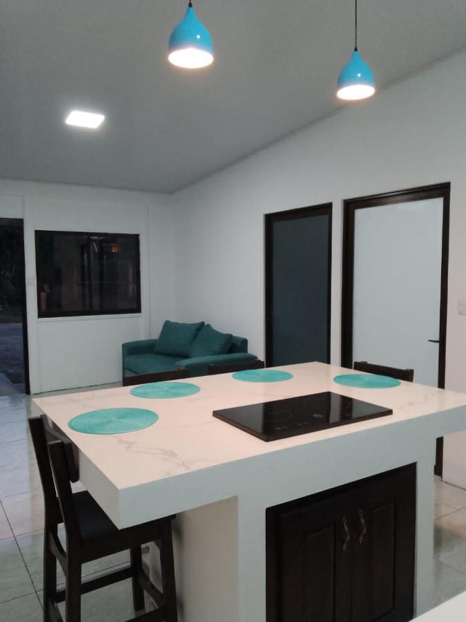 Cahuita Apartment By Angie المظهر الخارجي الصورة